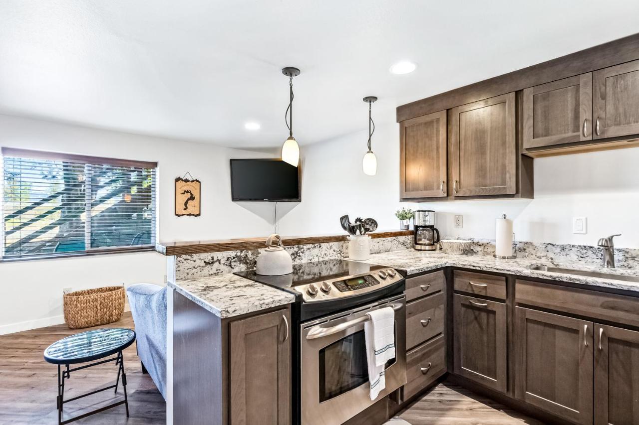 Driftwood Waterfront Gem Apartman Sandpoint Kültér fotó