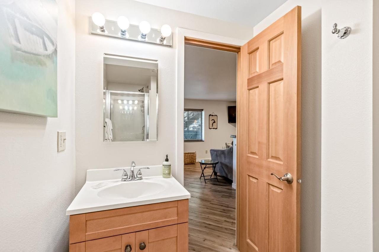 Driftwood Waterfront Gem Apartman Sandpoint Kültér fotó